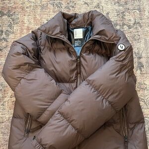 Vuori Chocolate Puffer Jacket